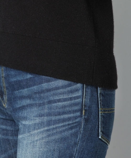 Andemiu（アンデミュウ）の「ソデボリュームボートネックプルオーバー773131（ニット/セーター・レディース・アイボリー/レッド/ブラック・FREE）」の14枚目の写真