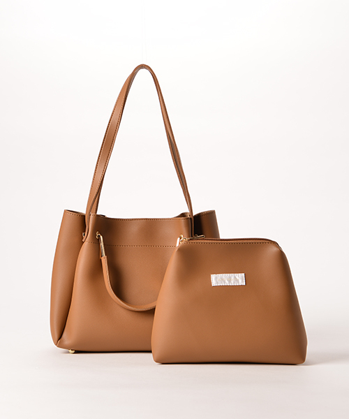 RIVE DROITE（リヴドロワ）の「メタル2WayトートM（ショルダーバッグ・レディース・ブラウン/グレー/レッド・MEDIUM）」の16枚目の写真