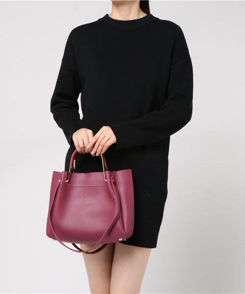 RIVE DROITE（リヴドロワ）の「メタル2WayトートM（ショルダーバッグ・レディース・ブラウン/グレー/レッド・MEDIUM）」の4枚目の写真