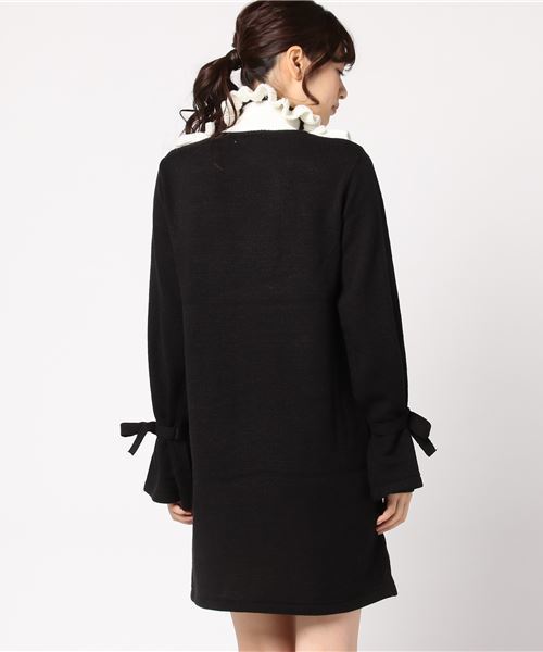 PUNYUS（プニュズ）の「リボン付きフリルニットワンピース（ワンピース・レディース・ブラック/レッド/イエロー・1/2/4/3）」の7枚目の写真