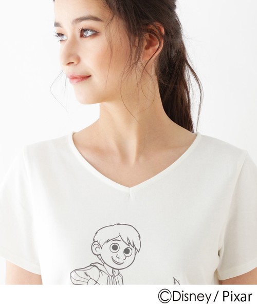 grove(グローブ)の「ミゲルとダンテ/Tシャツ(リメンバー・ミー)(Tシャツ/カットソー・レディース・イエロー/オフホワイト・02/03)」の7枚目の写真
