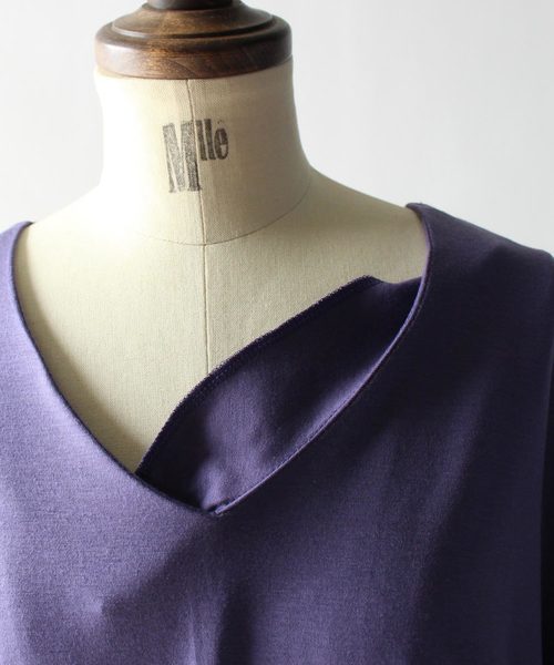 antiqua(アンティカ)の「柄ドルマントップス(Tシャツ/カットソー・レディース・バイオレット・FREE)」の9枚目の写真