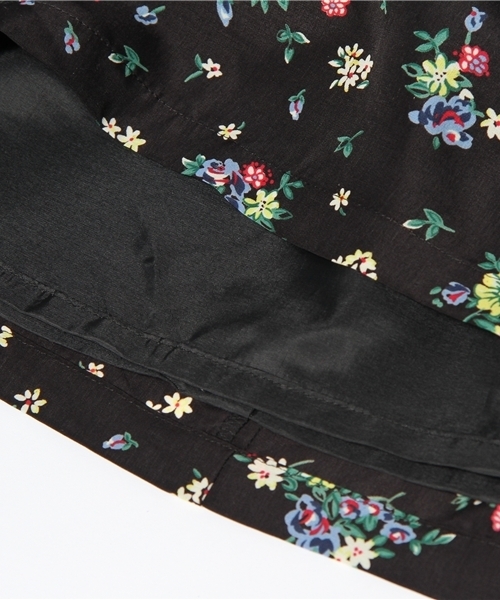 Khaju（カージュ）の「Khaju:フラワーミニフリルワンピース（ワンピース・レディース・ブラック/ネイビー・ONE SIZE）」の13枚目の写真
