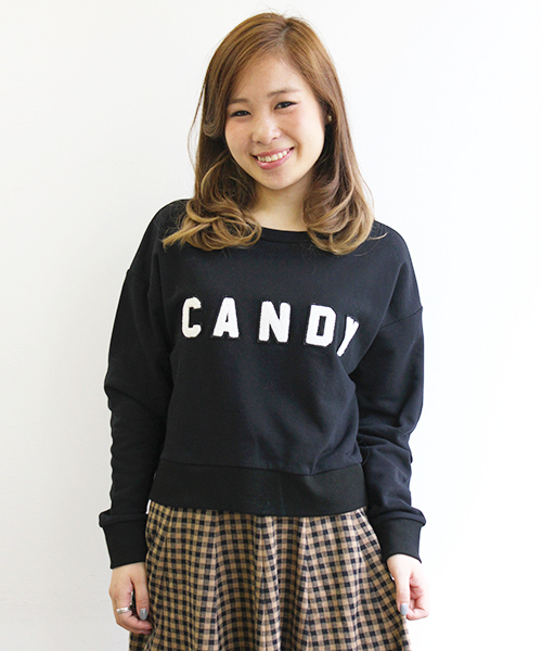 Chico（チコ）の「サガラワッペンロゴSWT（スウェット・レディース・ブラック/グレー/オートミール/グリーン・FREE）」の2枚目の写真