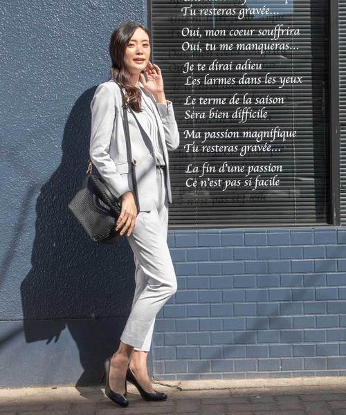 A/C DESIGN BY ALPHA CUBIC（エーシーデザインバイアルファキュービック）の「【セットアップ対応】テーパードパンツ（その他パンツ・レディース・ライトグレー/ブルー/オフホワイト・67/64/61/70）」の17枚目の写真