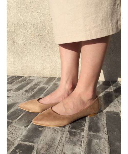 CLEA(クレア)の「【1cmヒール】デイリーポインテッドフラットパンプス(パンプス・レディース・ブラック/ベージュ/ブラック系その他/グレー/キャメル/ワイン・23.0cm/25.0cm/23.5cm/24.5cm/24.0cm/22.5cm)」の13枚目の写真