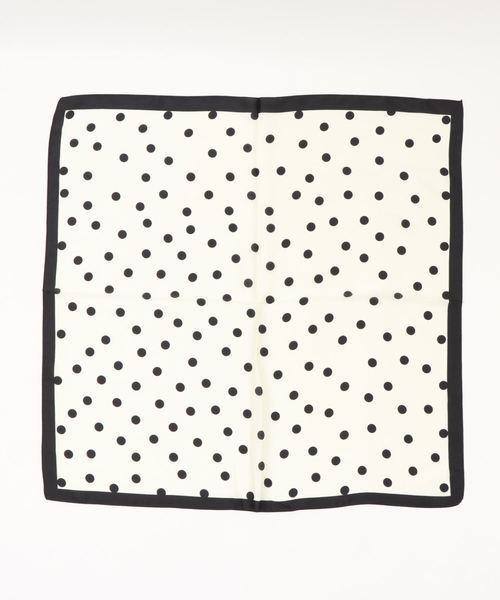 KOBE LETTUCE（コウベレタス）の「シルク風サテンスカーフ（バンダナ/スカーフ・レディース・その他2/その他5/その他4/その他3/その他7/その他1/その他9/その他8/その他6・FREE）」の2枚目の写真