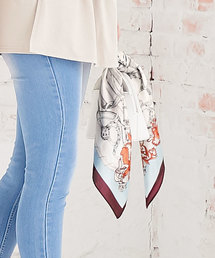 シルク風サテンスカーフ