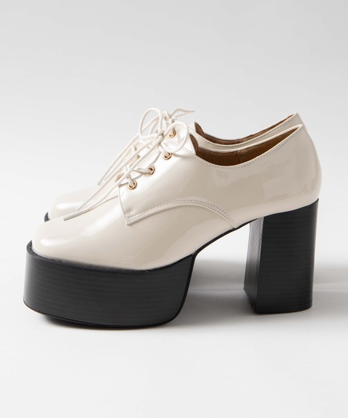 WEGO（ウィゴー）の「WEGO/レースアップボリュームヒールスクエアトゥシューズ（ドレスシューズ・レディース・ブラック/ライトベージュ/ブラック系その他・LARGE/MEDIUM）」の10枚目の写真