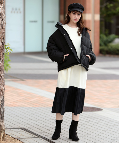 Doula Doula(ドゥーラドゥーラ)の「フード フェイクダウン(ダウンジャケット/コート・レディース・ブラック/オフホワイト/モカ/ライトカーキ・FREE)」の11枚目の写真