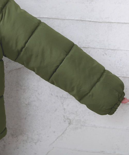 Doula Doula(ドゥーラドゥーラ)の「フード フェイクダウン(ダウンジャケット/コート・レディース・ブラック/オフホワイト/モカ/ライトカーキ・FREE)」の17枚目の写真