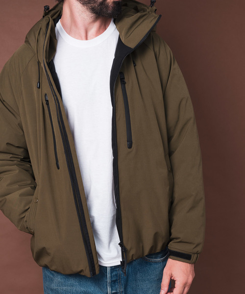 YARD PLUS（ヤードプリュス）の「YARD PLUS　撥水ストレッチミリタリーブルゾン（ダウンジャケット/コート・メンズ・ブラック/ベージュ/オリーブ・MEDIUM/LARGE）」の3枚目の写真