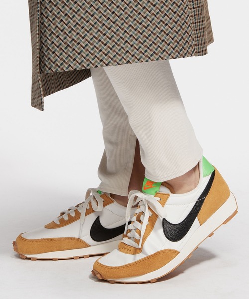 NIKE(ナイキ)の「ナイキ デイブレイク ウィメンズシューズ / NIKE DAYBREAK(スニーカー)」|ブラウン