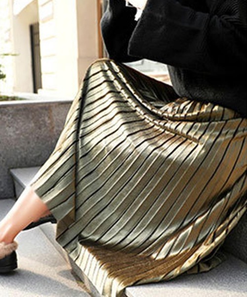 ABITOKYO（アビトーキョー）の「ベロアプリーツスカート（スカート・レディース・ブラック/グレー/カーキ/ブルー/ピンクベージュ・FREE）」の22枚目の写真