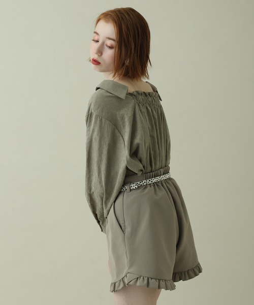 one after another NICE CLAUP（ワンアフターアナザーナイスクラップ）の「２Wayオフショルブラウス（Tシャツ/カットソー・レディース・アイボリー/ベージュ/カーキ・FREE）」の11枚目の写真
