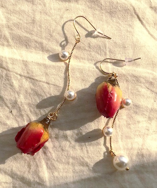 apres jour（アプレジュール）の「【apres jour×ARIAZ】ローズパールピアス（ピアス（両耳用）・レディース・パープル/レッド/ピンク/ボルドー/ラベンダー・FREE）」の5枚目の写真