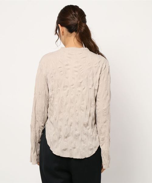 KOBE LETTUCE(コウベレタス)の「クリンクルフレアスリーブブラウス(シャツ/ブラウス・レディース・ベージュ/オフホワイト/ブルー・FREE)」の5枚目の写真