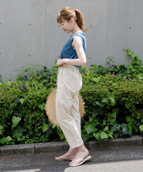 flower（フラワー）の「Hanes ヘインズスリーブレスTシャツ（Tシャツ/カットソー・レディース・ホワイト/ブラック/グレー・FREE）」の15枚目の写真