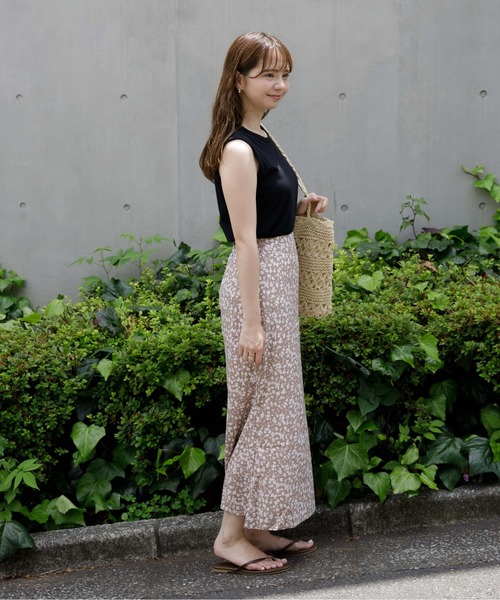 flower（フラワー）の「Hanes ヘインズスリーブレスTシャツ（Tシャツ/カットソー・レディース・ホワイト/ブラック/グレー・FREE）」の12枚目の写真