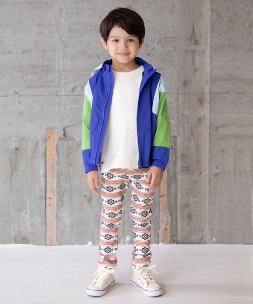 RAGMART（ラグマート）の「ウィンドブレーカー（ナイロンジャケット・キッズ・ブルー/イエロー・120cm/130cm/100cm/110cm）」の7枚目の写真