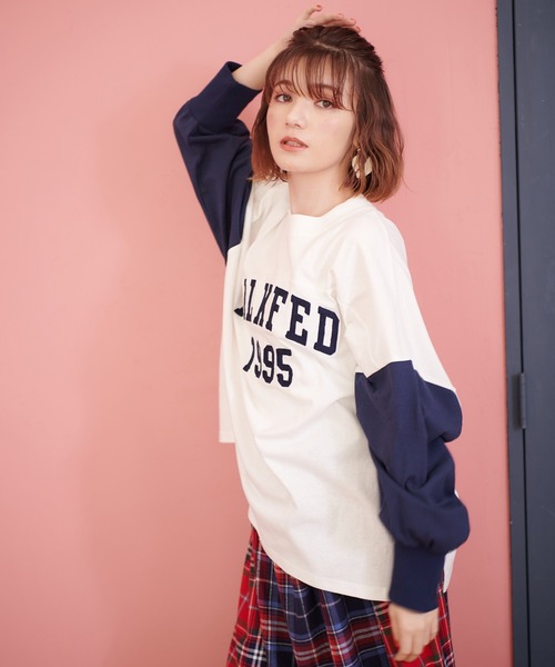 MILKFED.（ミルクフェド）の「CHAIN EMBROID FOOTBALL TEE（Tシャツ/カットソー・レディース・ベージュ/ネイビー/アッシュ・ONE SIZE）」の3枚目の写真
