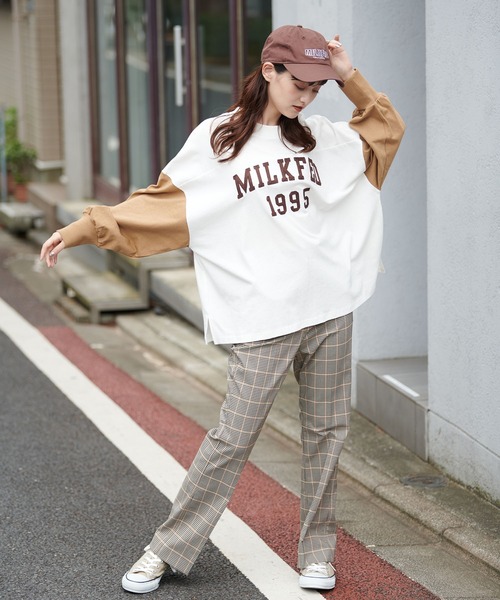 MILKFED.（ミルクフェド）の「CHAIN EMBROID FOOTBALL TEE（Tシャツ/カットソー・レディース・ベージュ/ネイビー/アッシュ・ONE SIZE）」の14枚目の写真
