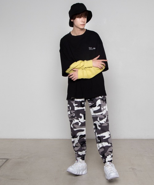 WEGO（ウィゴー）の「WEGO/レイヤードロゴビッグシルエットロンT（Tシャツ/カットソー・メンズ・ブラック系その他/ブラック/ホワイト系その他/ホワイト・MEDIUM/LARGE）」の16枚目の写真