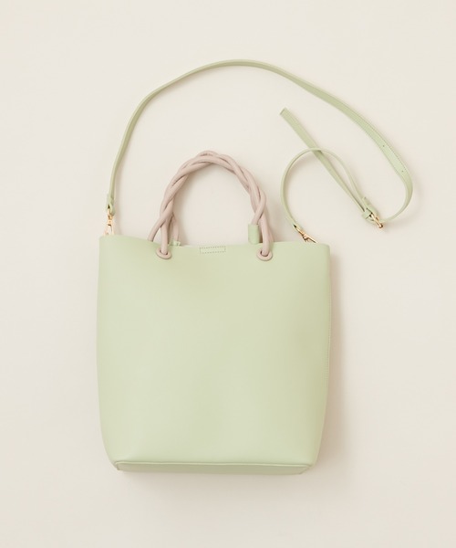 natural couture(ナチュラルクチュール)の「ねじりハンドルA4トート(トートバッグ・レディース・ブラック/ライトベージュ/ミント/ラベンダー・FREE)」の10枚目の写真