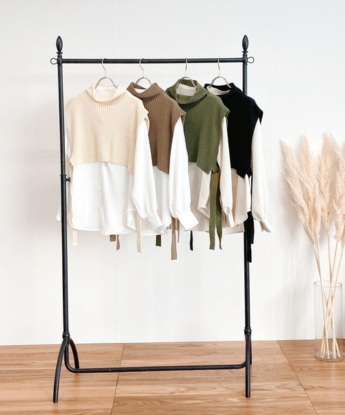 White Collection（ホワイトコレクション）の「【2021SS新作】春ニットベスト＆ボリュームスリーブブラウス/レイヤード2SET（ベスト・レディース・ベージュ/ブラック/カーキ/アイボリー・M）」の11枚目の写真