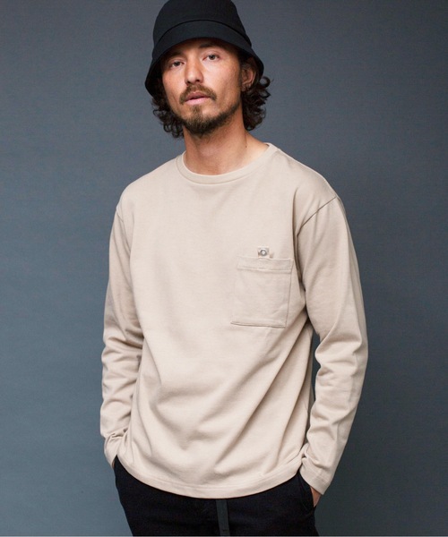 Magine(マージン)の「T/C HEAVY CTN TAB PKT TEE L/S:T/Cヘビーコットン グログランテープ タブ ポケット ロングスリーブ(Tシャツ/カットソー・メンズ・ホワイト/ブラック/ベージュ/オリーブ・44/46/48)」の11枚目の写真