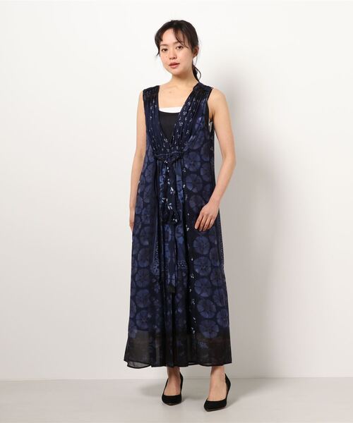 19 70 ナインティーンセブンティ の 総柄 ノースリーブ ロングワンピース ワンピース Wear