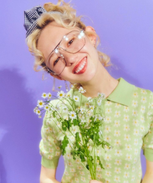 WC（ダブル シー）の「WC/フラワーニット半袖ポロシャツ（ニット/セーター・レディース・ブラック/グリーン/パープル・FREE）」の2枚目の写真