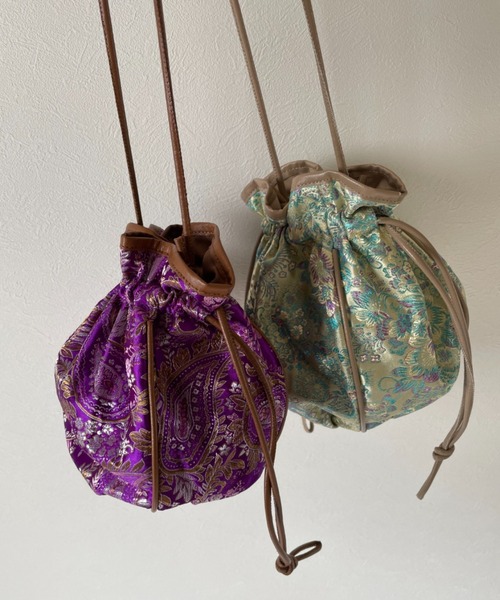 y/m by misato（イムバイミサト）の「チャイナ巾着BAG（ショルダーバッグ・レディース・ベージュ/パープル・FREE）」の5枚目の写真