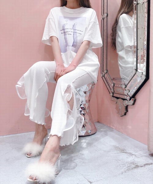 lilLilly（リルリリー）の「グラフィックプリントＴシャツ（Tシャツ/カットソー・レディース・ホワイト/ブラック/ブルー・FREE）」の21枚目の写真