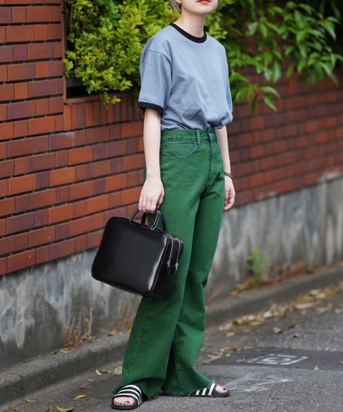 Lyta（リタ）の「フレアカラーデニムパンツ（デニムパンツ・レディース・グリーン/ライトパープル・M/L）」の2枚目の写真