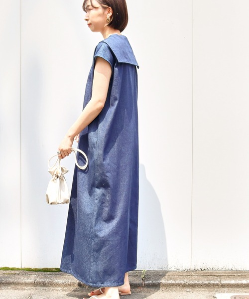 Factor=(ファクターイコール)の「セーラーカラーデニムロングワンピース(ワンピース・レディース・ライトブルー/ブラック/ブルー・FREE)」の6枚目の写真