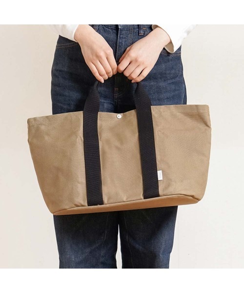 10mois(ディモワ)の「10mois PATTO SATTO TOTE CHOTTO TALL(マザーズバッグ・レディース・ベージュ/キナリ・ONE SIZE)」の7枚目の写真