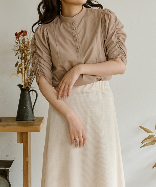 Ambre Neige(アンブルネージュ)の「スタンドカラーシャーリングブラウス/【WEB/EC限定商品】(シャツ/ブラウス・レディース・オフホワイト/クリーム/モカ・FREE)」の22枚目の写真