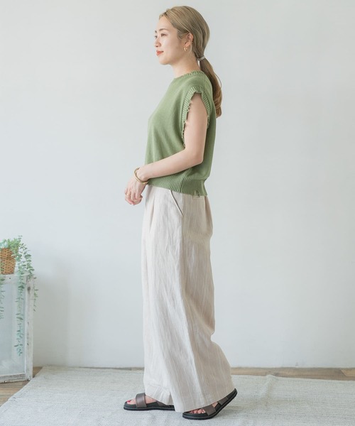 ITEMS URBANRESEARCH（アイテムズ アーバンリサーチ）の「ダメージニットベスト（ベスト・レディース・ライトカーキ/チャコールグレー/ベージュ・FREE）」の18枚目の写真