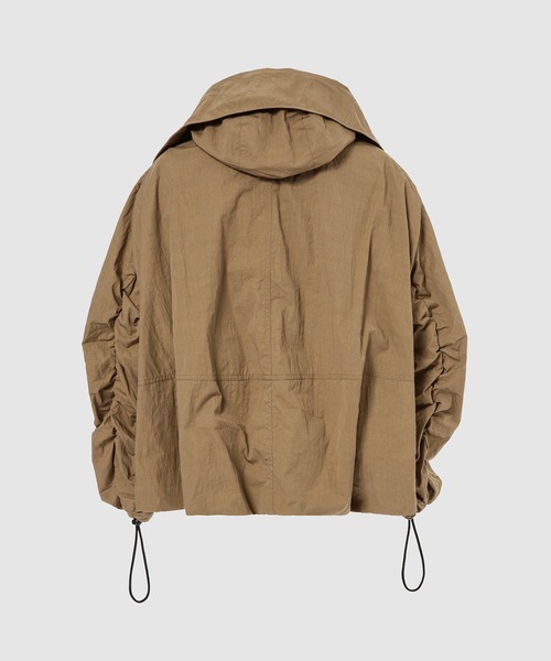 JW Anderson（ジェイダブリューアンダーソン）の「SHORT BUBBLE PARKA（その他アウター・メンズ・キャメル・LARGE）」の2枚目の写真