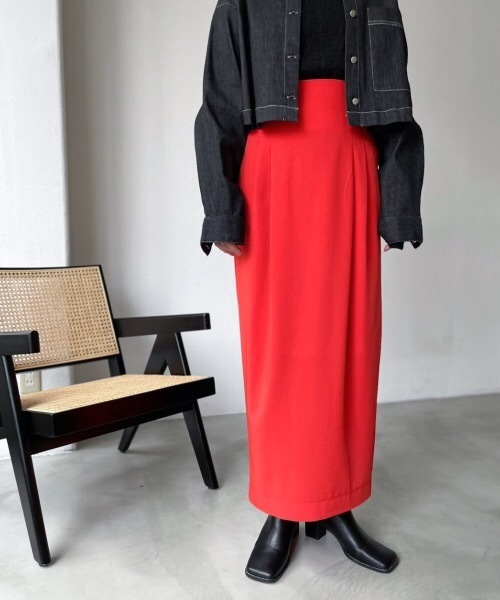 Solace（ソレイス）の「ダブルタックタイトスカート（スカート・レディース・ブラック/レッド/グリーン・M/L）」の3枚目の写真