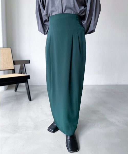 Solace（ソレイス）の「ダブルタックタイトスカート（スカート・レディース・ブラック/レッド/グリーン・M/L）」の10枚目の写真