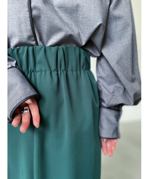 Solace（ソレイス）の「ダブルタックタイトスカート（スカート・レディース・ブラック/レッド/グリーン・M/L）」の7枚目の写真