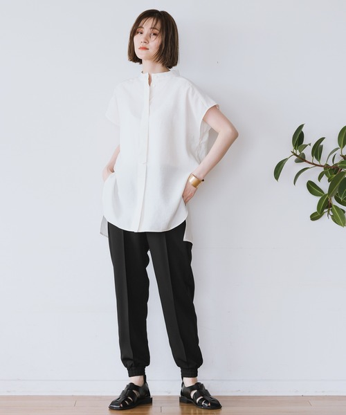 A part by(アパートバイ)の「MoPoハイネックフレンチスリーブシャツ 954868(Tシャツ/カットソー・レディース・ブラック/オフホワイト/グリーン系その他5・FREE)」の4枚目の写真
