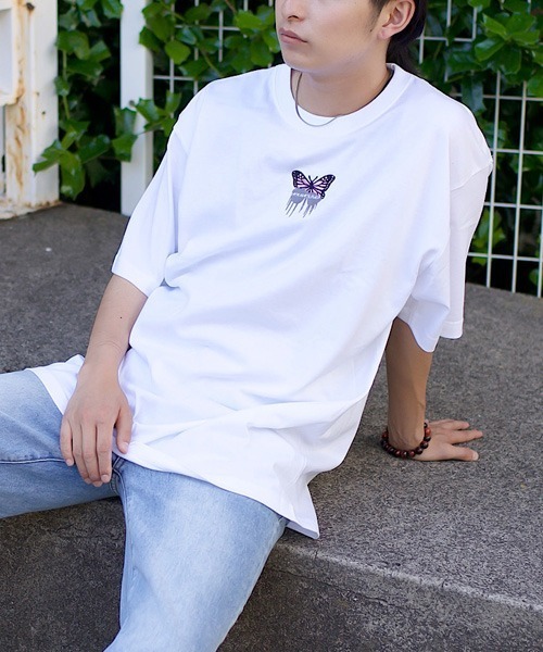 WESTBOY(ウエストボーイ)の「【NEVEREVERBAD】Melted Butterfly Embroidered T-shirt NV21S201TP(Tシャツ/カットソー・メンズ・ブルー/ブルー系その他/グリーン/グリーン系その他/パープル/パープル系その他/イエロー/イエロー系その他・L/XL)」の5枚目の写真