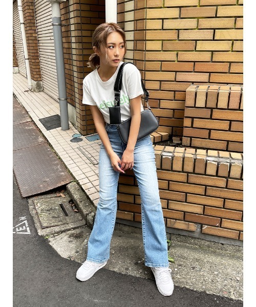 ENVYM(アンビー)の「compactグラフィックTee(Tシャツ/カットソー・レディース・ブラック/レッド/グリーン・FREE)」の12枚目の写真