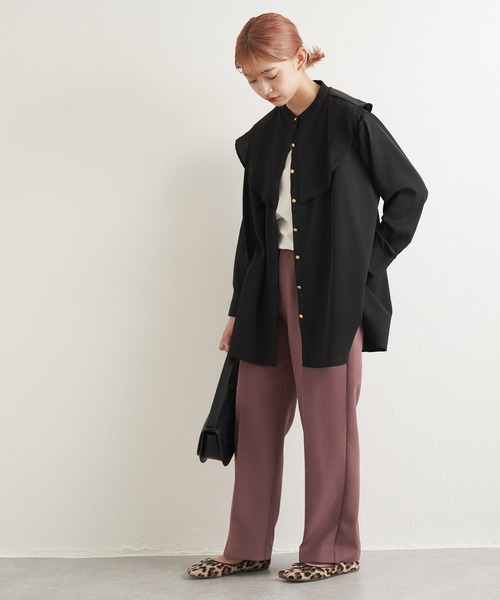 LAVEANGE(ラビアンジェ)の「フリルカラーブラウス(シャツ/ブラウス・レディース・ホワイト/ブラック/ネイビー・LL/3L/4L/M/L)」の5枚目の写真