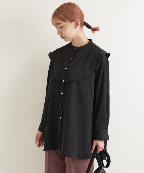 LAVEANGE(ラビアンジェ)の「フリルカラーブラウス(シャツ/ブラウス・レディース・ホワイト/ブラック/ネイビー・LL/3L/4L/M/L)」の16枚目の写真