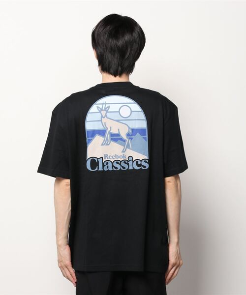 Reebok（リーボック）の「クラシックス キャンピング  グラフィック Tシャツ / Classics Camping Graphic T-Shirt（Tシャツ/カットソー・メンズ・オレンジ/ブラック/ホワイト・LARGE/X-LARGE/XX-LARGE/X-SMALL/XXX-LARGE/SMALL/MEDIUM）」の9枚目の写真