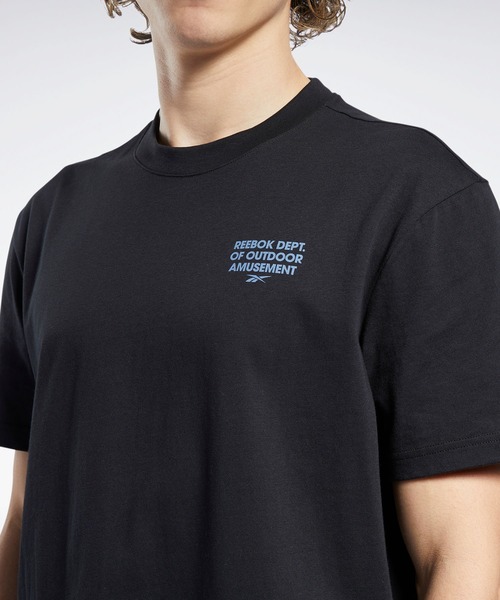 Reebok（リーボック）の「クラシックス キャンピング  グラフィック Tシャツ / Classics Camping Graphic T-Shirt（Tシャツ/カットソー・メンズ・オレンジ/ブラック/ホワイト・LARGE/X-LARGE/XX-LARGE/X-SMALL/XXX-LARGE/SMALL/MEDIUM）」の7枚目の写真